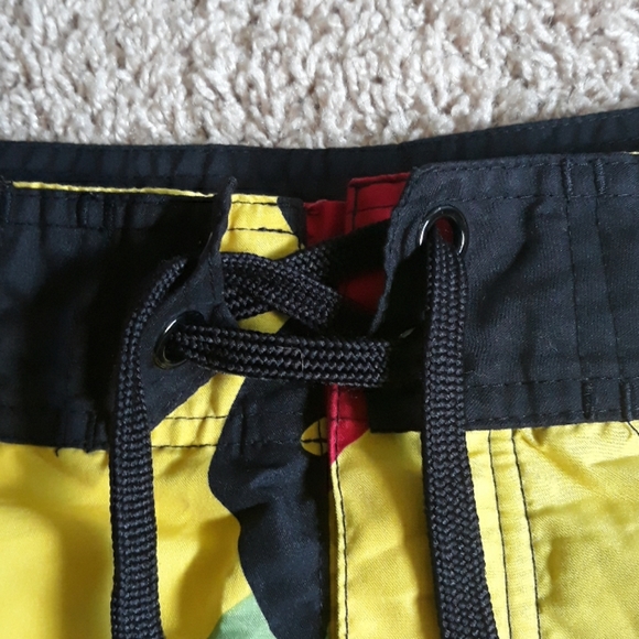 Multi colored swim shorts - Picture 2 of 4